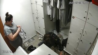 Changing room candid porn