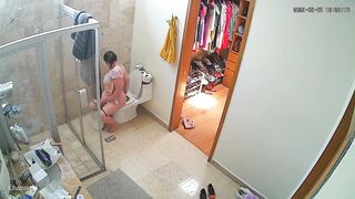 Desi shower spy