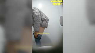 Pissing on a plane porn