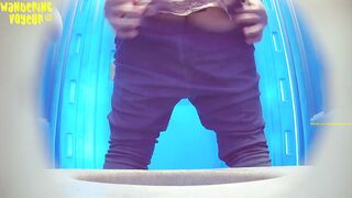 Pissing in a car accidents porn