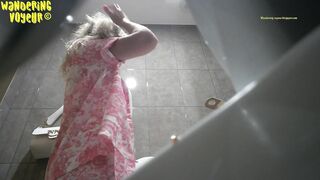 Naked girls peeing ofter holding it