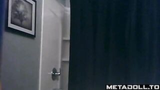 American brother films his sister in the bathroom
