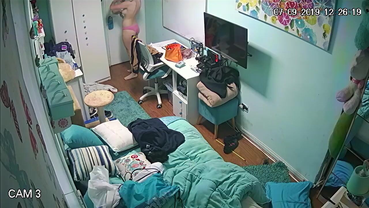 American based 24 hour voyeur house cams