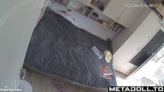 German mom changes her teen daughter’s clothes