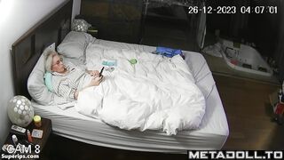 German granny masturbates watching porn