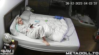 German granny masturbates watching porn