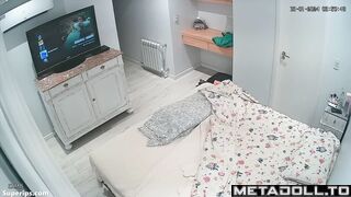 German milf mom masturbates while being filmed