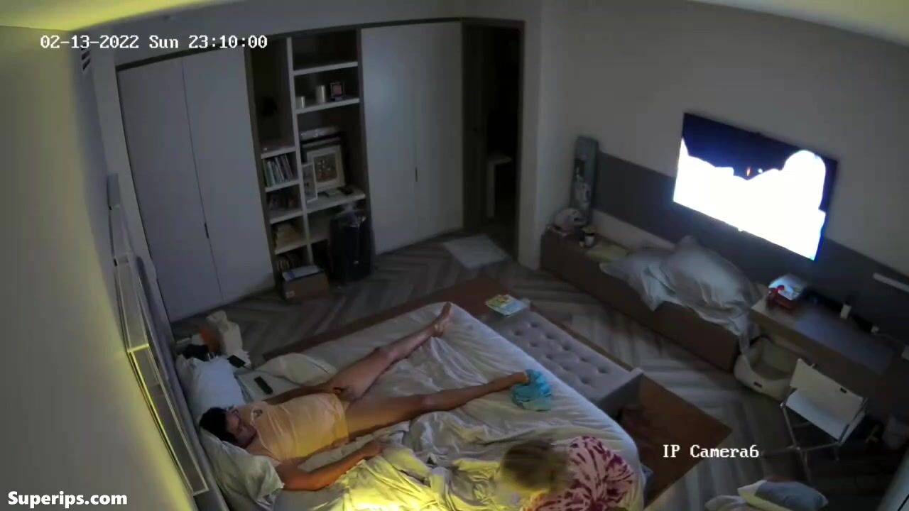 German mom gets fucked while watching porn