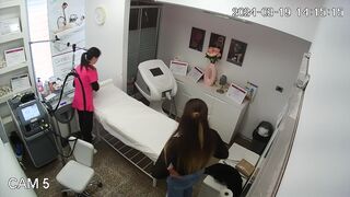 Real ass depilation for chubby busty brunette mom in Ecuador