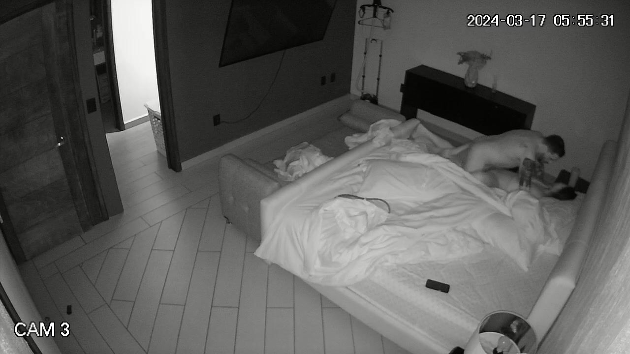 Sweet Ukrainian brunette mother sex in the bedroom hidden cam