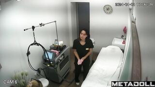 Sweet student girl gets an orgasm during pussy shaving in Scottish cosmetic salon