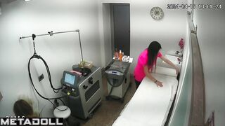 Shaving vagina for Israeli redhead fancy woman with sweaty tits