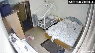 Teen mom gets dressed in her room