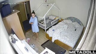 Teen mom gets dressed in her room