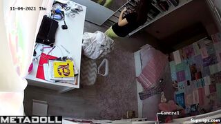 Naughty girl masturbates while watching porn