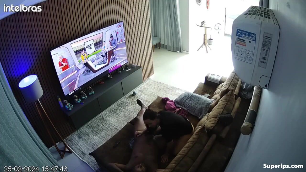 Interracial Brazilian couple fucks on the couch