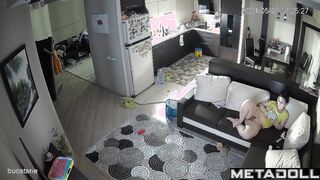 Naked mature mom watches porn on the couch