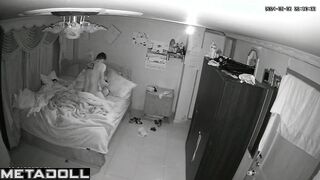 Big ass Italian brunette mature mom gets cum inside her pussy hidden IP cam