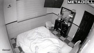 Single American blonde mother gets an anal sex spy cam record