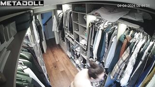 Daily routine of Ukrainian brunette pornstar before cheating on her husband live stream