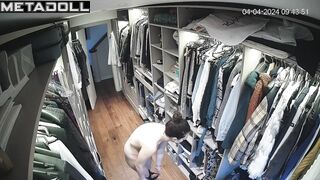 Daily routine of Ukrainian brunette pornstar before cheating on her husband live stream