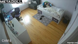 Cute American girl masturbates to orgasm