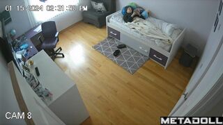 Cute American girl masturbates to orgasm