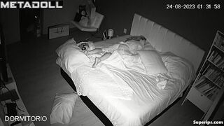 European wife rubs her pussy with the pillow