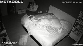 European wife rubs her pussy with the pillow