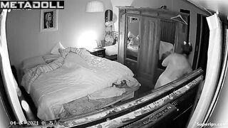 Old Latin couple fucks in their bed