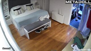 British milf mom naked in her room