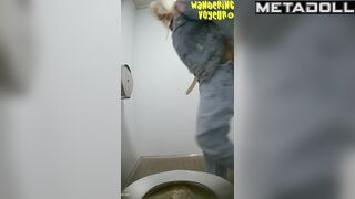 Street toilet-355