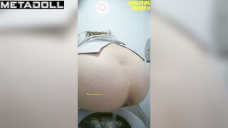 Street toilet-372