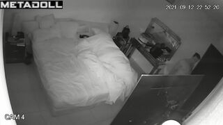 Real Australian couple fuck brutally in their bed spy cam record