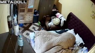 Amateur couple fuck in their messy room