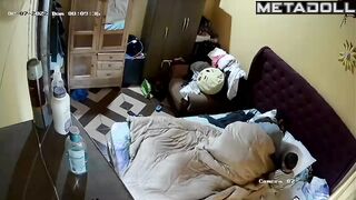 Amateur couple fuck in their messy room