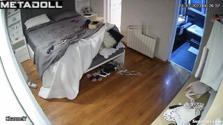 British mom masturbates with her daughter’s dildo