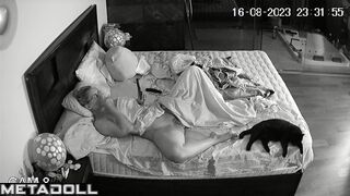 Tanned blonde wife masturbates to orgasm just for you