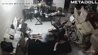 Big ass Spanish brunette mom screams with pleasure hidden camera