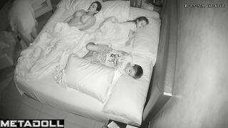 Amateur couple fuck in their daughter’s room spy cam