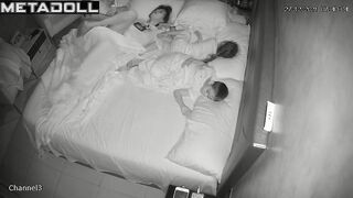 Amateur Italian couple having sex wildly in their bed recording
