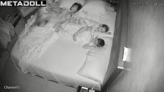 Amateur Italian couple having sex wildly in their bed recording