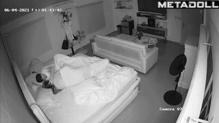Amateur couple having sex on their bed hard live