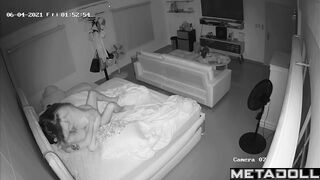 Amateur couple having sex on their bed hard live