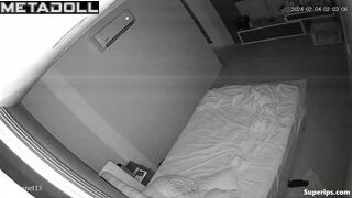 Big ass Brazilian woman fucks her husband