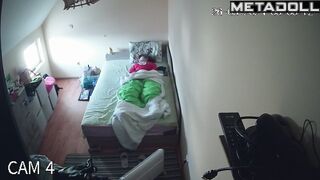 Big tits New Zealander blonde teacher fingers her pussy while fantasizing about public porn
