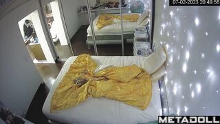 Real amateur French couple fuck in their daughter’s room live stream