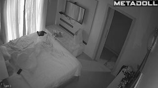 Mature American blonde MILF fingers her pussy while dreaming of mesmerize porn