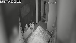 Mature brunette MILF masturbates in secret real hidden cam