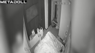 Mature brunette MILF masturbates in secret real hidden cam